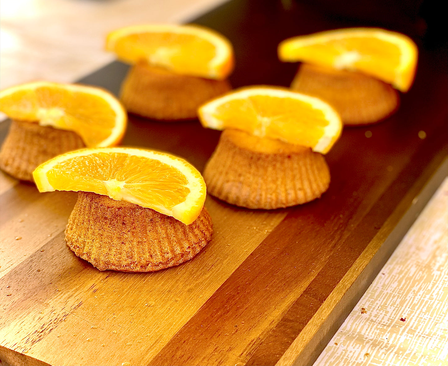 Mealworms, orange & turmeric muffin